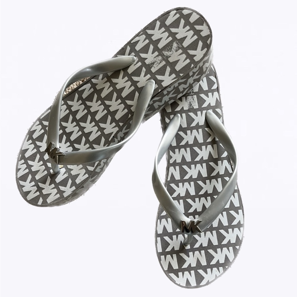 Michael Kors Bedford Flip Flops
